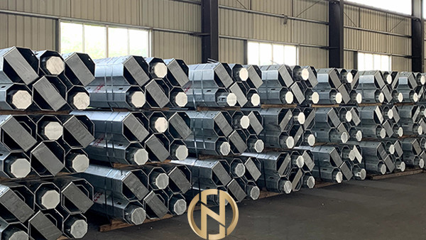 บล็อกบริษัทล่าสุดเกี่ยวกับ เสาไฟฟ้าโลหะมีไว้เพื่ออะไร?