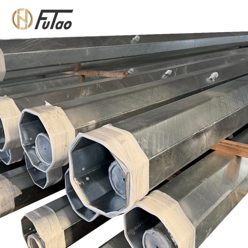 บล็อกบริษัทล่าสุดเกี่ยวกับ ทําไม ISO 1461 Hot-Dip Galvanizing จึงถูกระบุสําหรับการป้องกันเสาเหล็กในโครงการพลังงาน 2026