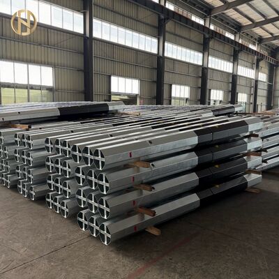 ซื้อ เสาเหล็กแปดเหลี่ยมสำหรับจ่ายไฟฟ้า ขนาด 30-40 ฟุต (12-18 เมตร), หอส่งกำลัง Q355 ASTM A572 เคลือบสังกะสีร้อน, ข้อต่อสวมท่อนหลายท่อน, ฐานยางมะตอย online manufacture