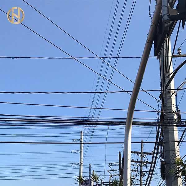 เสายูทิลิตี้เหล็ก 33KV 11M 990daN เสาไฟฟ้ายูทิลิตี้ไฟฟ้าแรงสูง