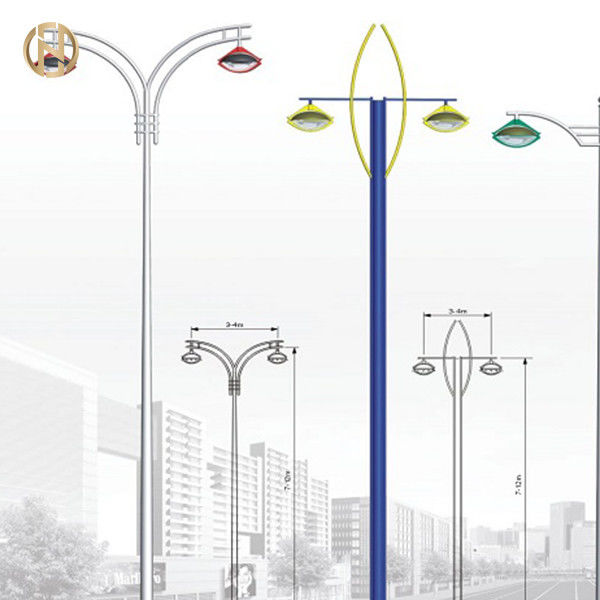 เสาไฟถนนกลางแจ้ง Q235 ผิวชุบสังกะสีแบบจุ่มร้อน / ผงเคลือบผิว