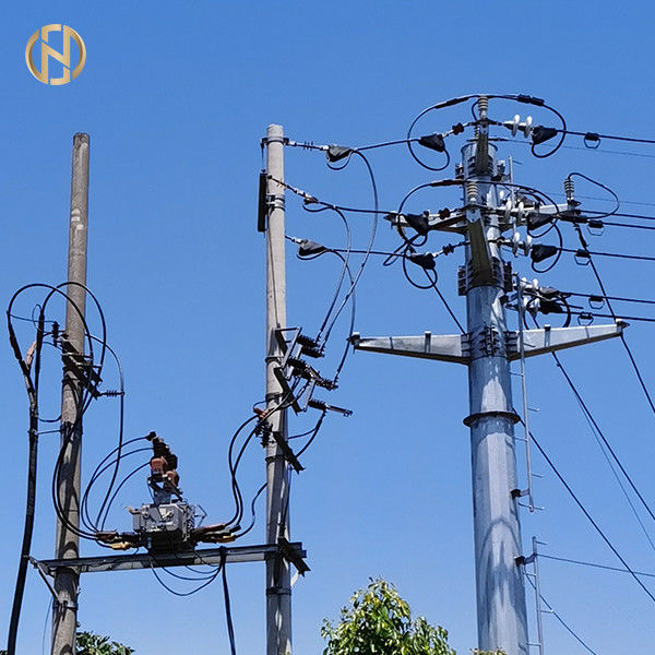 10.5M 35FT เสาเหล็กแปดเหลี่ยม 500daN 5KN GR65 พร้อมใบรับรอง ISO 9001
