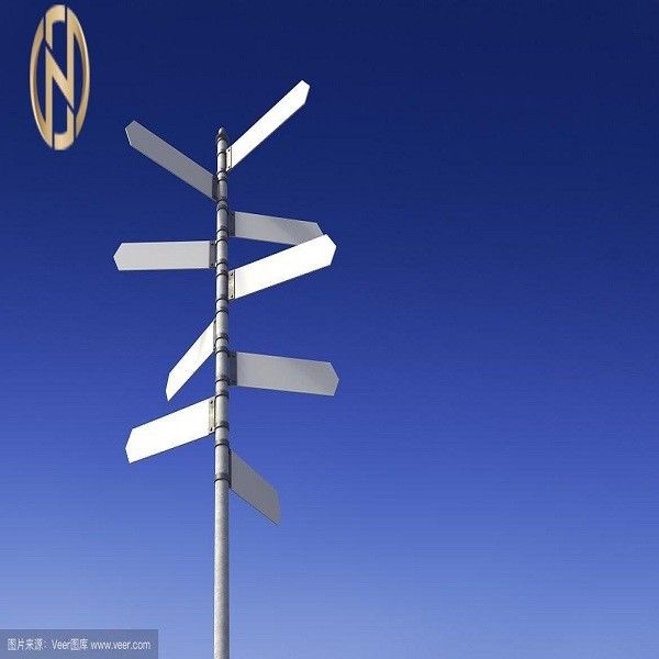 ป้ายถนน 6M 8M 10M แบบกำหนดเอง Q235B Steel Highway Sign Posts