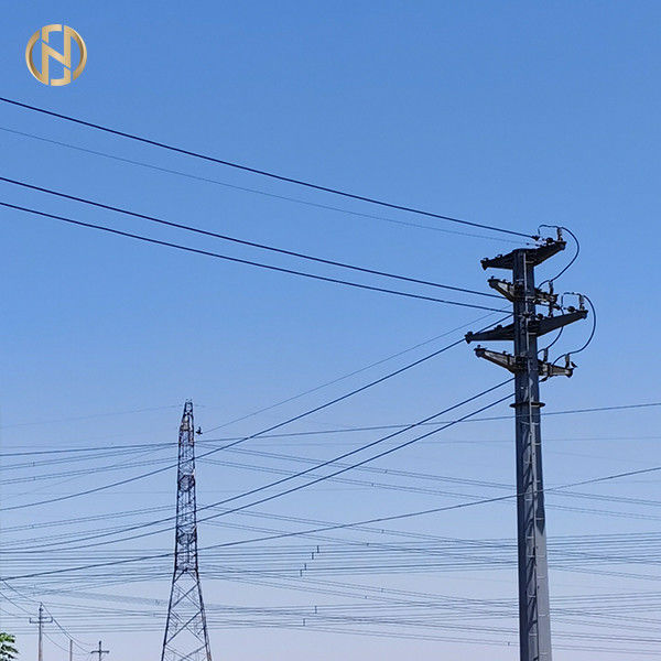 เสาเหล็กแปดเหลี่ยมสีเทาชุบสังกะสี 69KV NEA 50FT 55FT 60FT 65FT 70FT