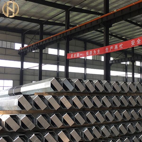 40M ASTM A633 การเชื่อมต่อหน้าแปลนเสาโทรคมนาคมเสา