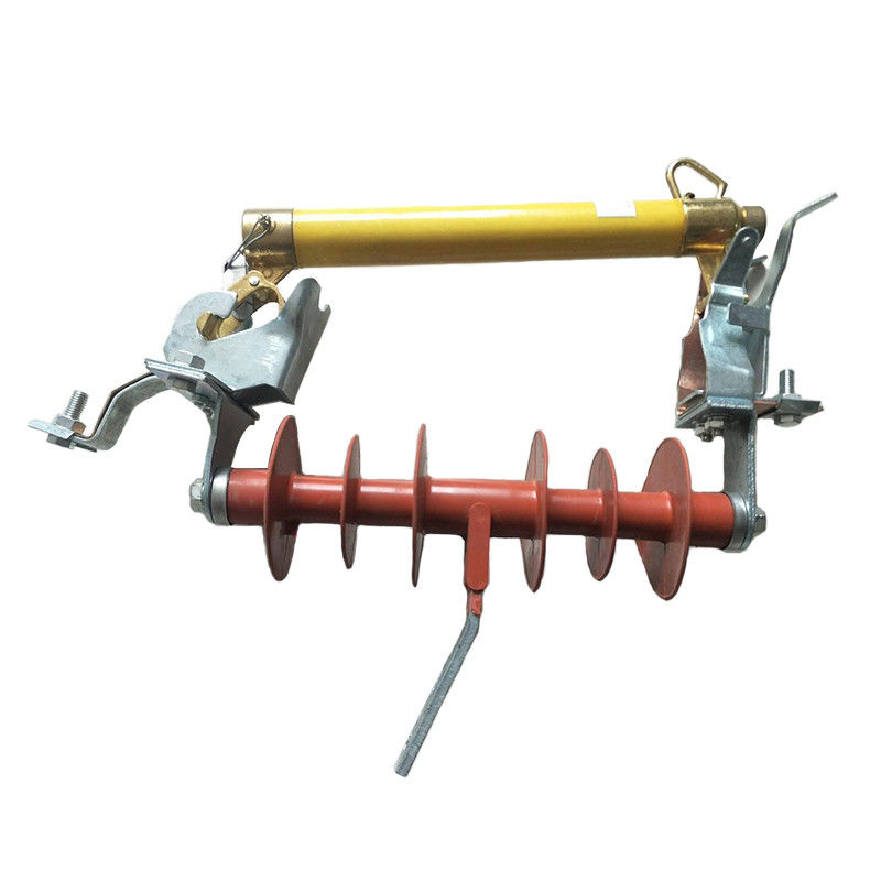 คอมโพสิต Pillar Drop Protection ฟิวส์ Suspension Type Transformer Overload
